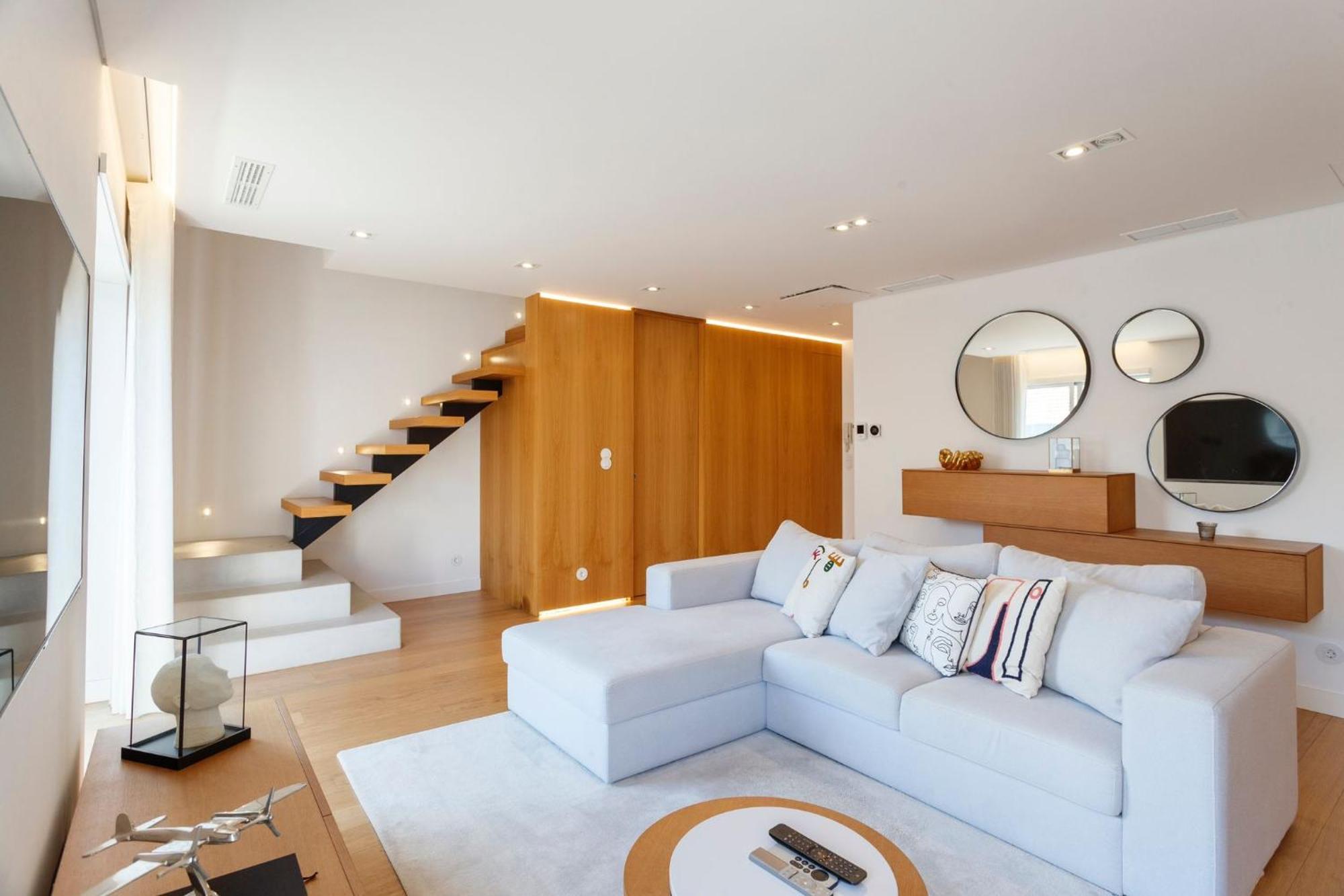 Luxury Suite With Balcony And Shared Accommodation In The Parque Eduardo VII Area Lisbon Exterior photo